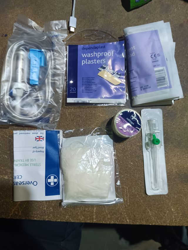 Kit di pronto soccorso professionale