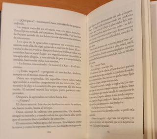 Crónicas de la Torre I. El Valle de los Lobos (...