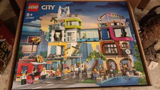 LEGO City 60380 Downtown