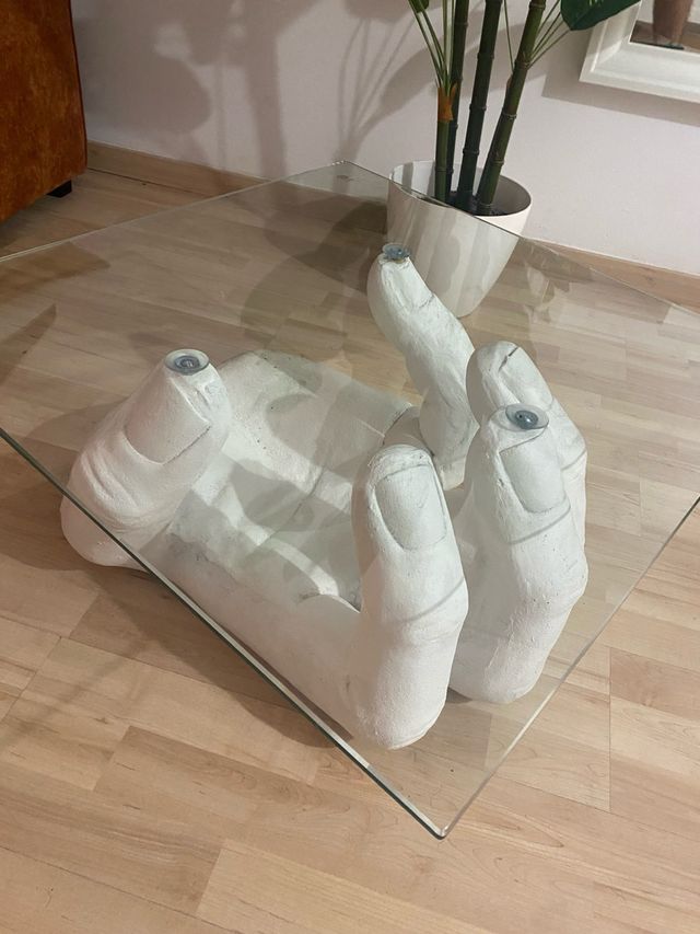 Mesa de centro diseño mano cristal. 50x50cm