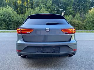 SEAT Leon 2018 ST 2.0 TSI Cupra 300 4 Drive DSG