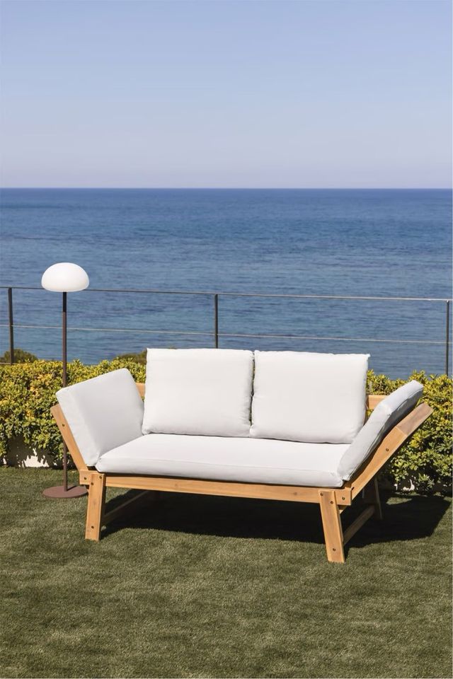 Sofá madera interior/exterior& alfombra fibra coco