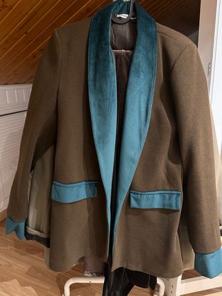 Americana invierno solapa terciopelo