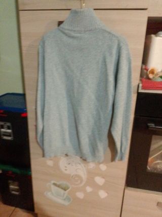 Maglione azzurro cielo taglia M