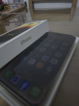 CAMBIO iPhone 14 Pro Max Dorado