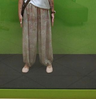Pantalones anchos vaporosos