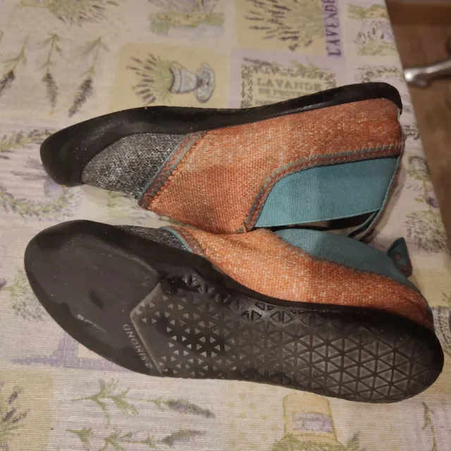 Pies de gato Simond talla 29