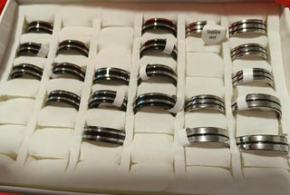 Anillos de acero inoxidable man