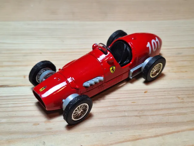 Ferrari 500 F2 Welly