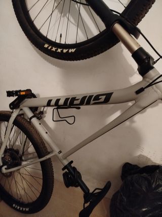 Bicicleta Giant Talon 2 GE 29 2021