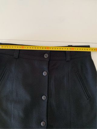 Falda Lana Vintage Negra Botones