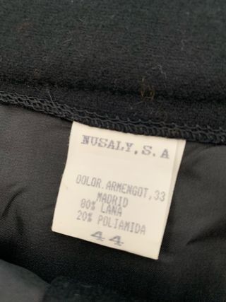 Falda Lana Vintage Negra Botones