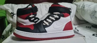 Jordan Nova XX Talla 42.5