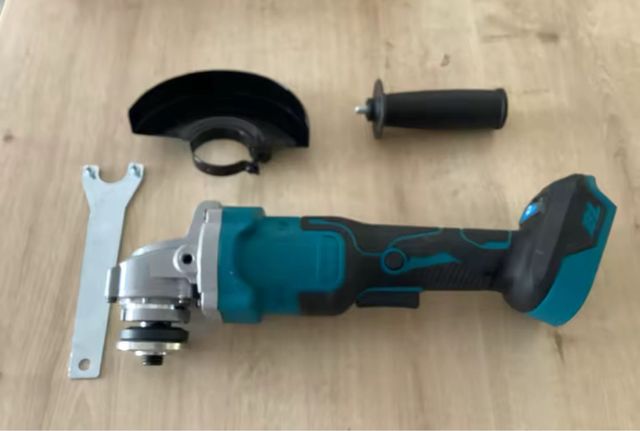 Radial a batería con 2 baterías