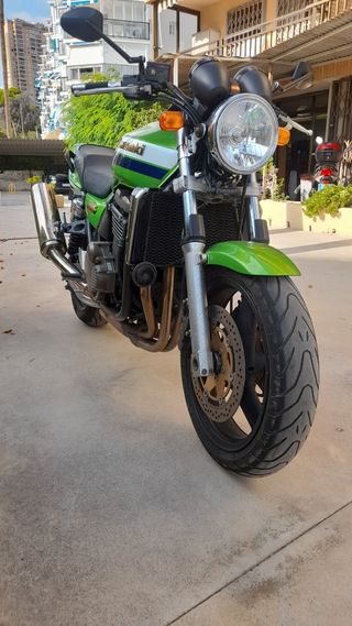 Kawasaki zrx1200