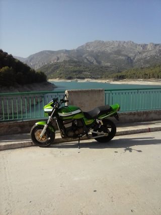 Kawasaki zrx1200