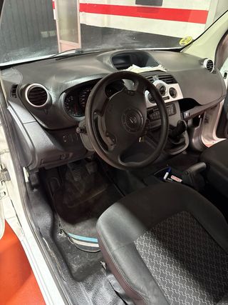 Renault Kanggo maxi 2011