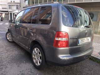 Volkswagen Touran 1.9 TDI 105