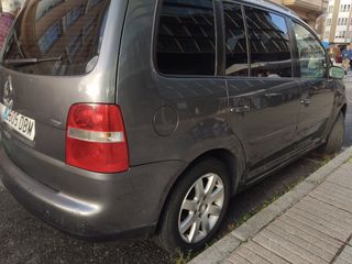 Volkswagen Touran 1.9 TDI 105