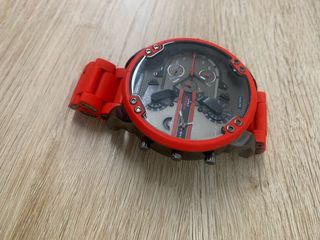 Reloj Diesel DZ7370 Cronógrafo Rojo