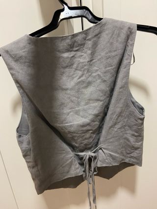 Chaleco corto gris Pull&Bear Talla S