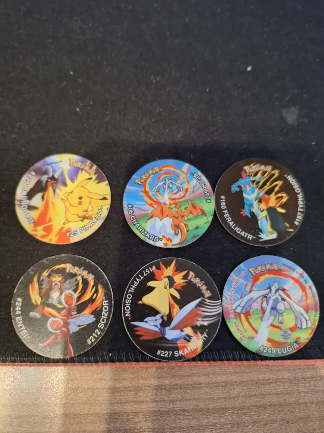 Tazos Pokémon league - Charizard, Lugia, Pikachu