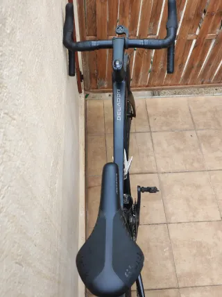 Bicicleta de carretera Berria belador Negra mate.