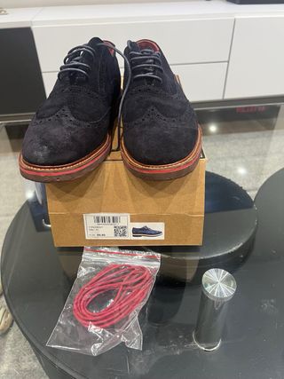 Zapatos El Ganso Talla 41 Negros y Rojos