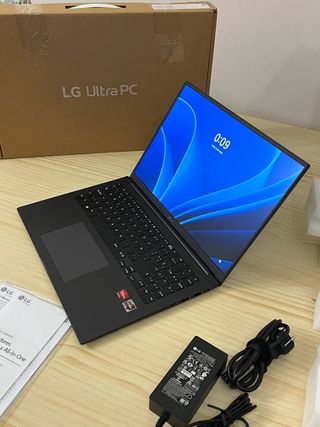 Portátil LG Ultra 16UD70R Ryzen 5 1TB FHD nuevo.  