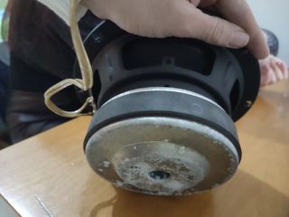 Subwoofer Hertz ES 200