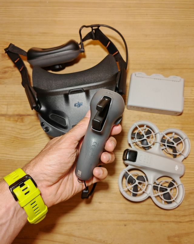 DJI Neo Motion Fly More Combo