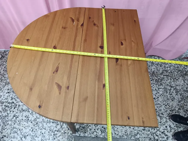 Mesa plegable de madera