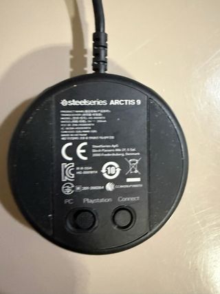 Cascos SteelSeries Arctis 9
