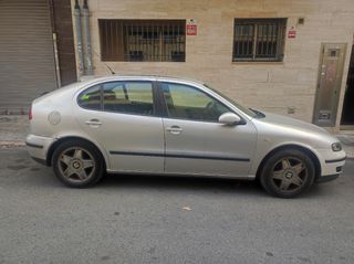 SEAT Leon 2004