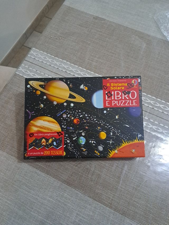 Puzzle Il Sistema Solare Usborne Libro 200 Tessere