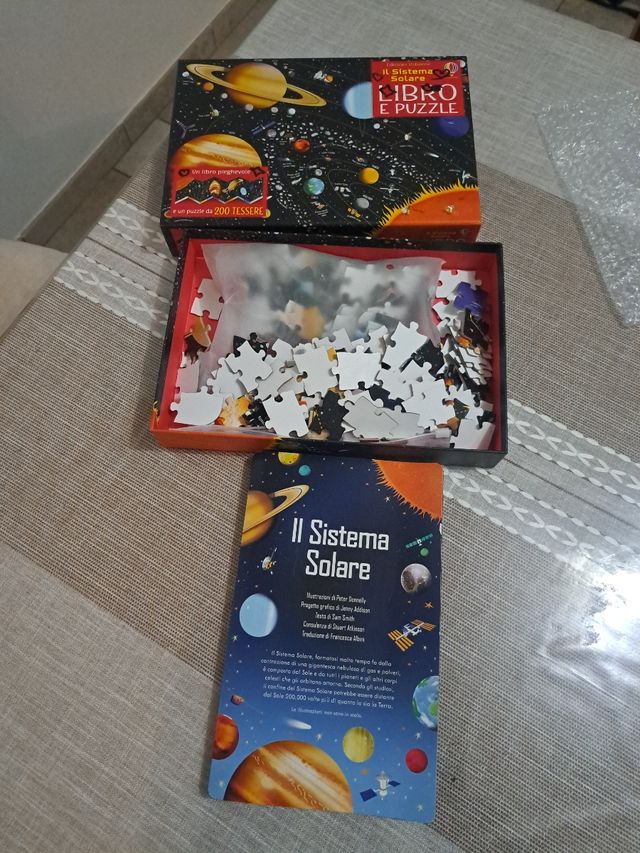 Puzzle Il Sistema Solare Usborne Libro 200 Tessere