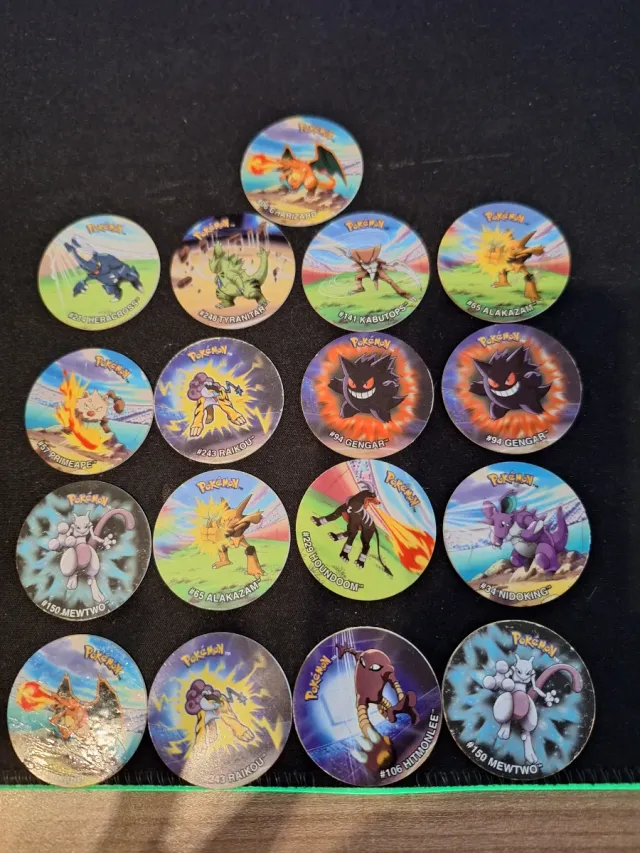Lote 17 Pokemon Tazos league