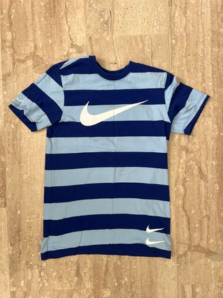 Camiseta Nike Rayas Azules Blancas algodón talla S