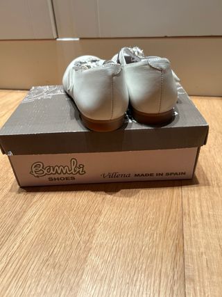 Zapatos comunión talla 35 nacarado beig - Bambi