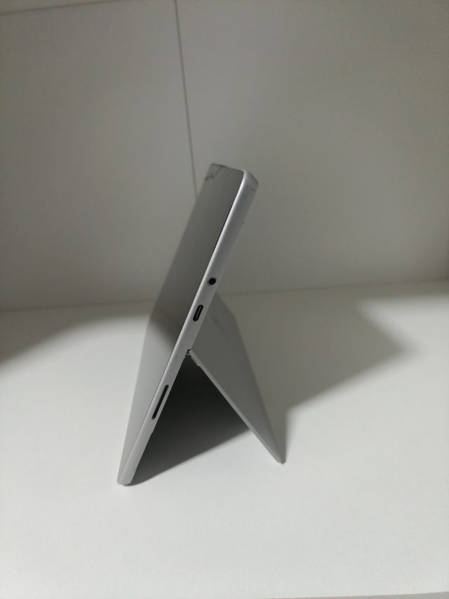 Microsoft Surface Go 2
