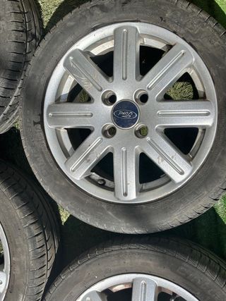 Llantas Ford Fiesta 195/50/15