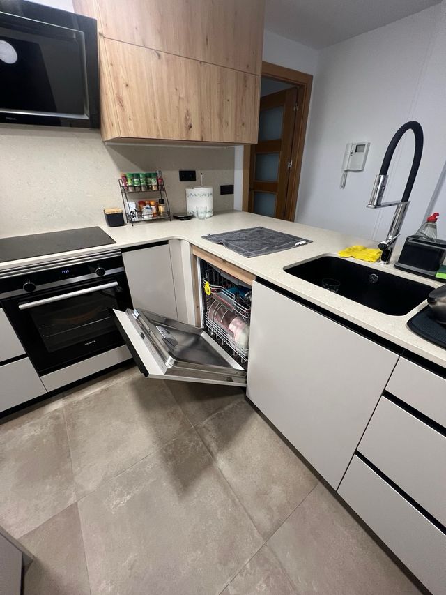 MONTADOR DE COCINAS A MEDIDA móvil 697187224