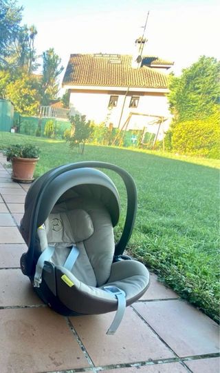Silla de coche Cybex (huevito)