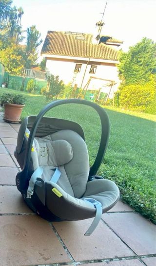 Silla de coche Cybex (huevito)