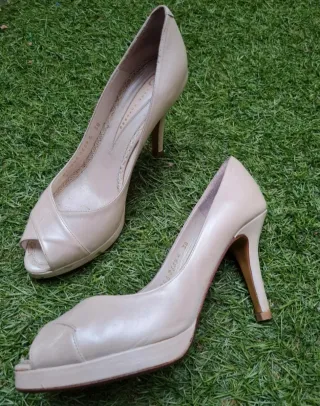 Zapatos Sara Navarro Beige Talla 38