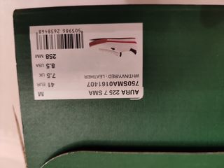 Zapatillas Lacoste Aura Blancas y Rojas
