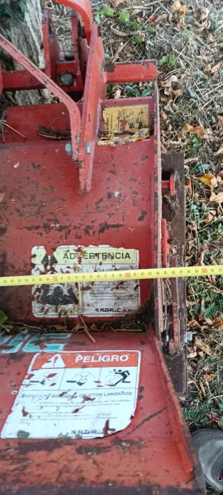 Rotovator para tractor viñedo