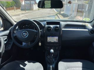 Dacia Duster 2014 diésel con 6 marchas