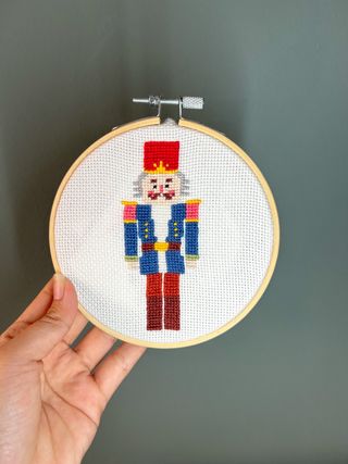 Cascanueces bordado Navidad decoración bastidor