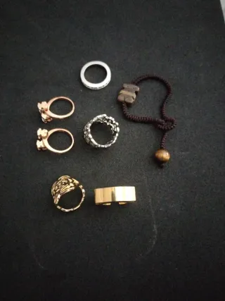 Conjunto de Anillos y Pulsera